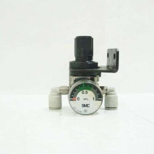 Pneumatic Regulator with Gauge, G27-10-R1, SMC, Made in Japan