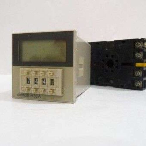 Solid State Digital Timer with Base, H3CA-8, 24 VDC, Omron, Japan