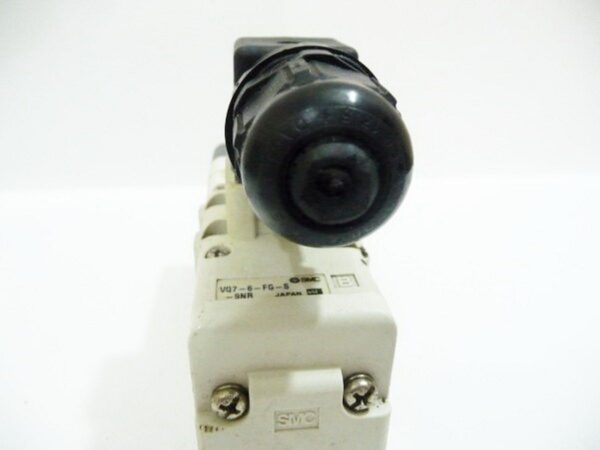 Pneumatic Solenoid Valve, VQ7-6-FG-S-9NR, SMC, Japan - Image 3