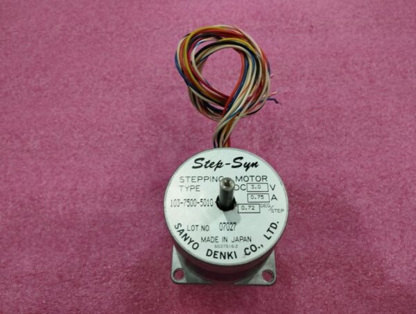 SANYO DENKI STEP-SYN Stepping Motor 103-7500-5010, JAPAN - Image 2