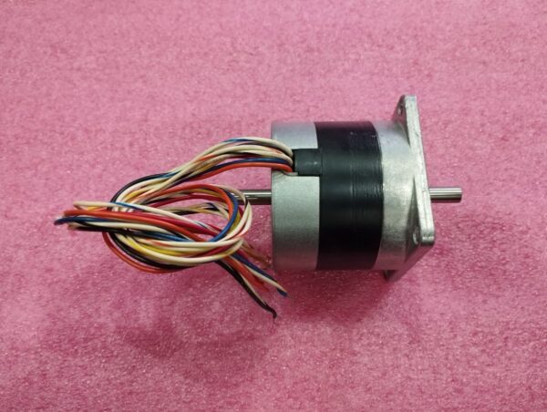 SANYO DENKI STEP-SYN Stepping Motor 103-7500-5010, JAPAN